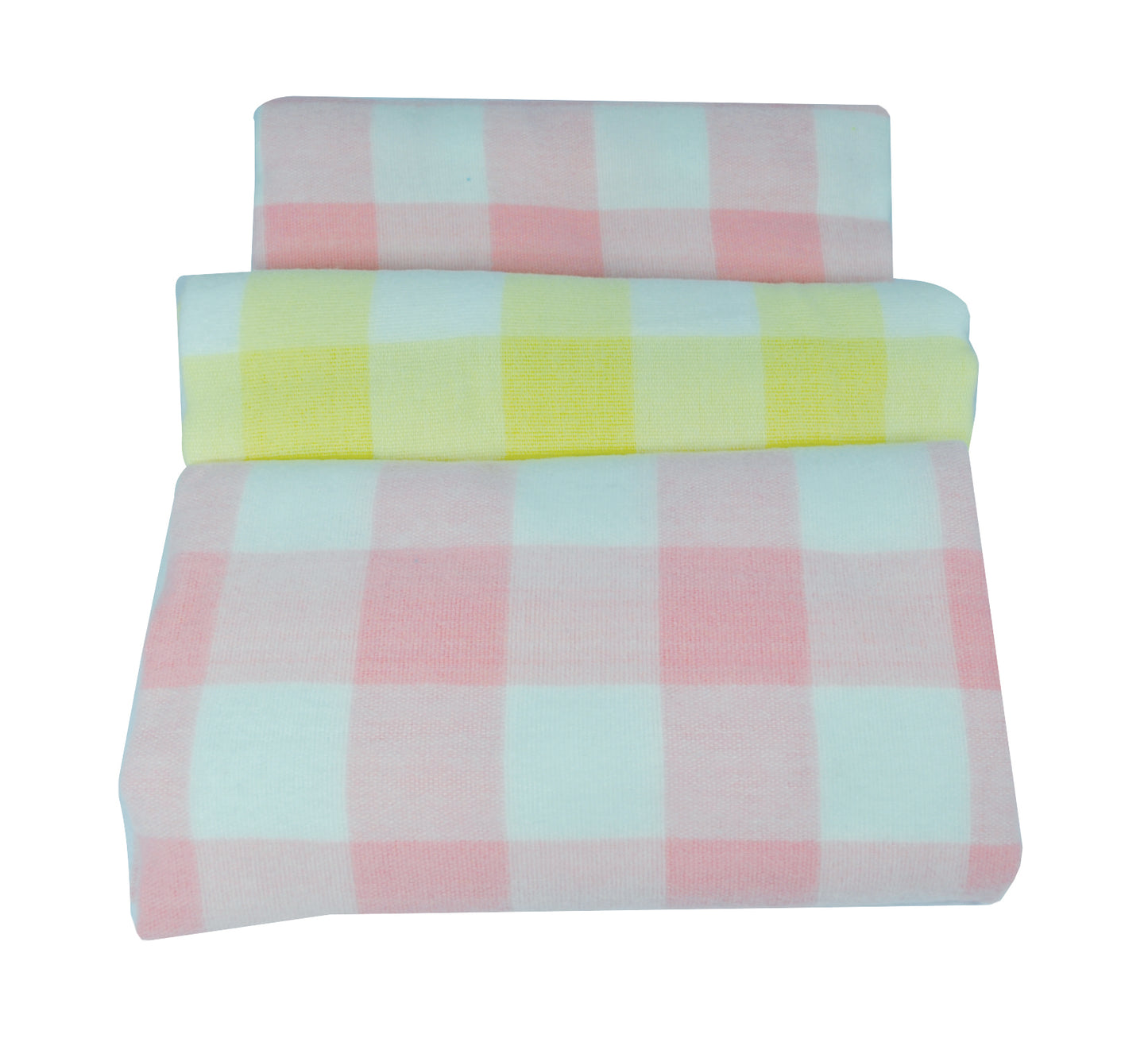 PAQUETE CON 3 COBERTORES PARA BEBE DE FRANELA A CUADROS.